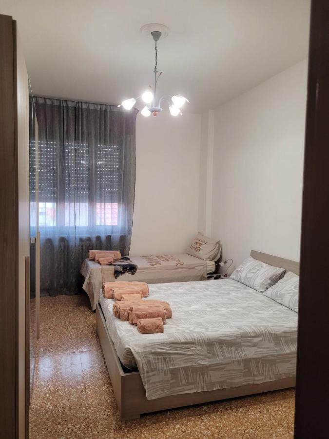 Appartamento Todaro Vigevano Bagian luar foto